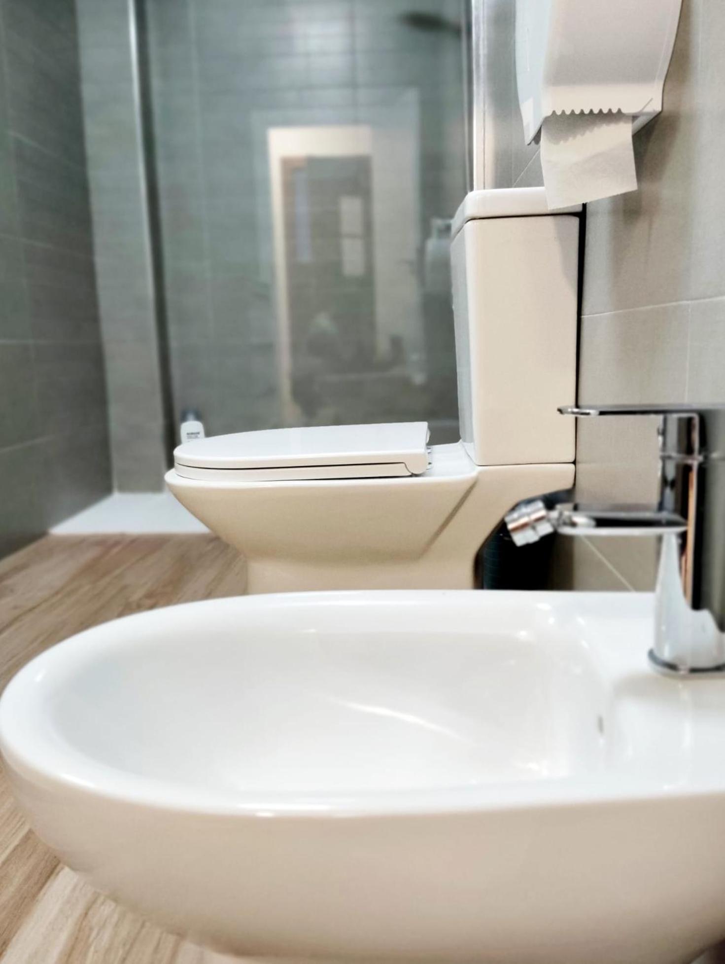 Piso Compartido Cerca Corteingles ハエン エクステリア 写真