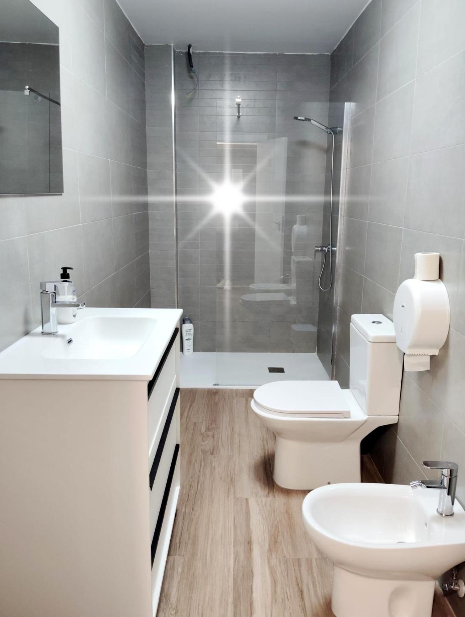 Piso Compartido Cerca Corteingles ハエン エクステリア 写真