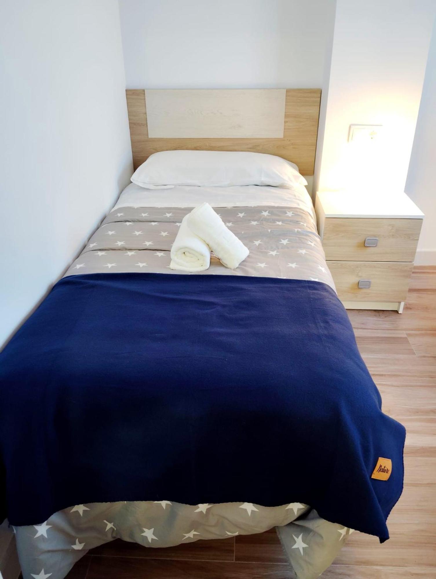 Piso Compartido Cerca Corteingles ハエン エクステリア 写真
